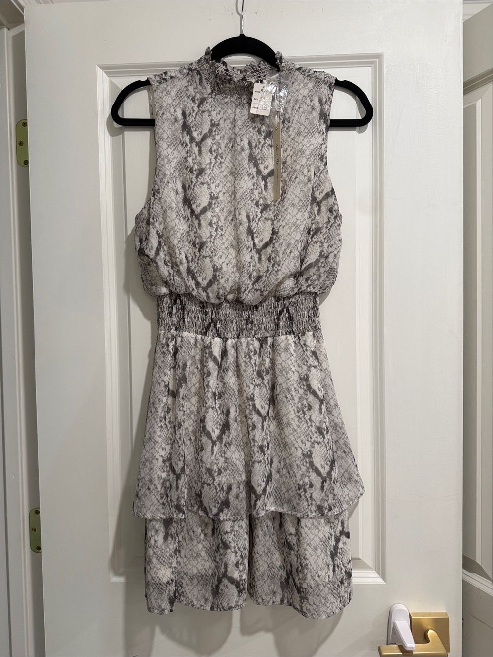 NWT She & Sky Sleeveless Snake-Print Tiered Dress in Gray and White